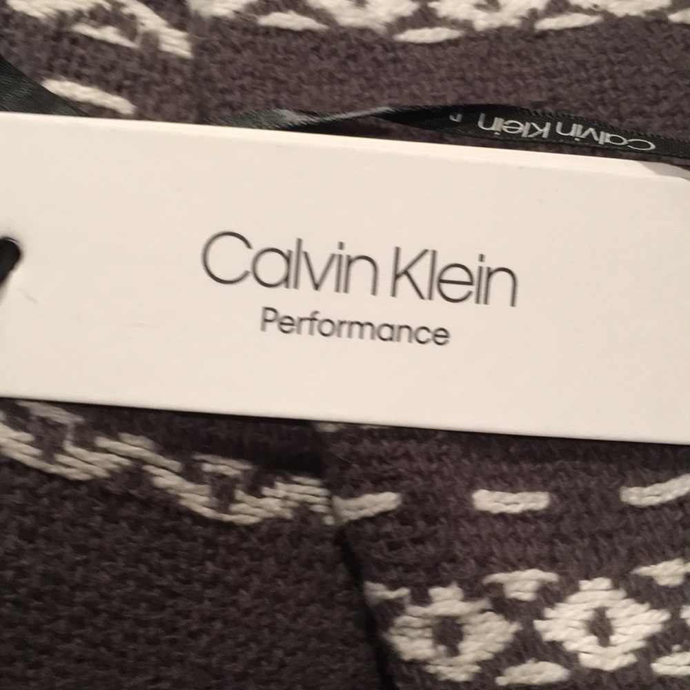 Brand New Calvin Klein Performance - Picture 5 of 5
